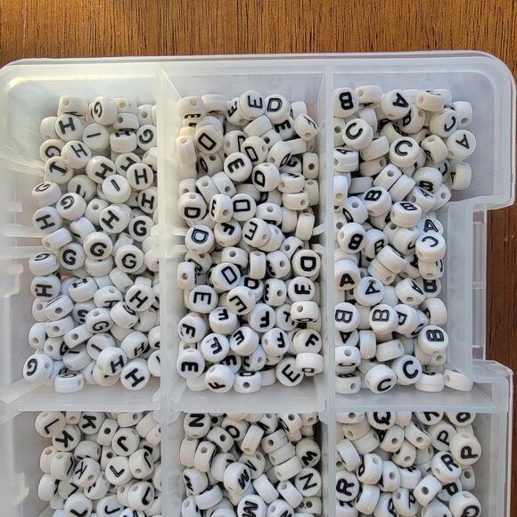 Craft Beads Set - White Alphabet Beads in Organizer Case (SR225) - Picture 3 of 3